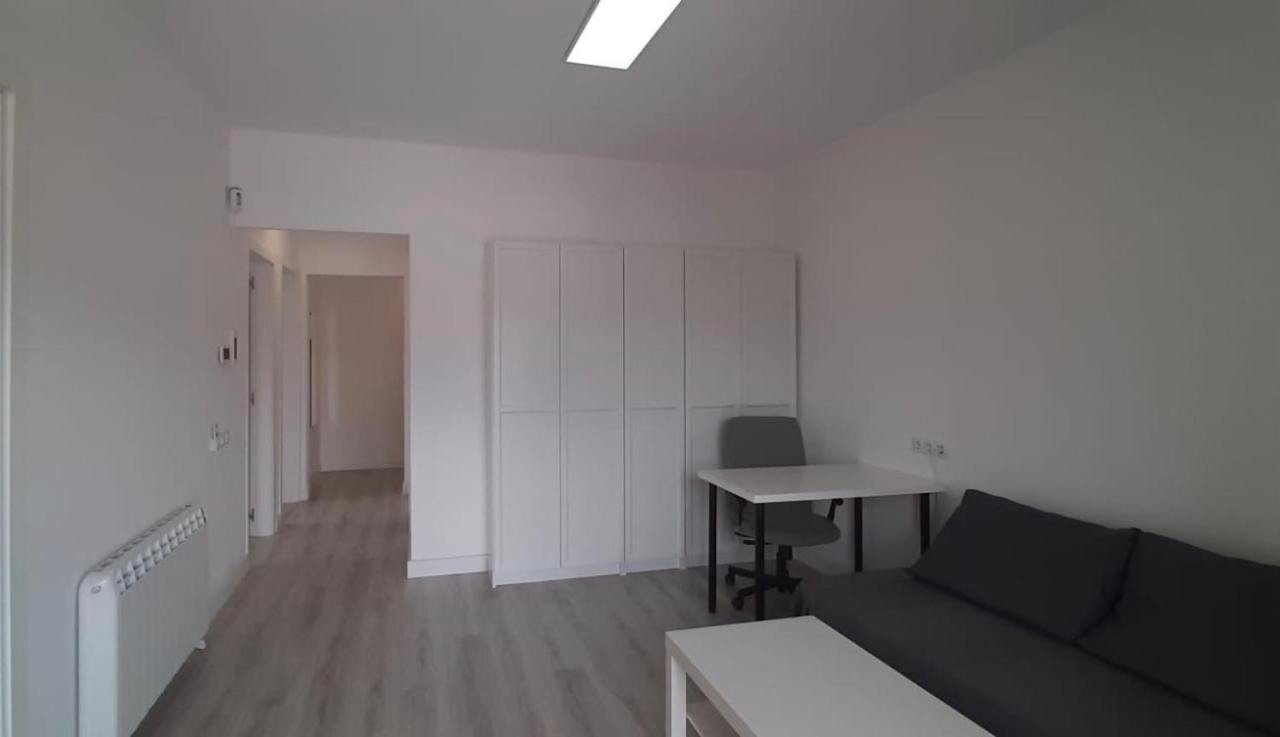 White Appartement *